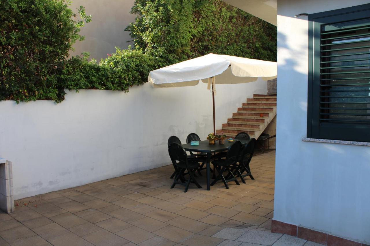 B&B Sa Pedra Longa Uri Kültér fotó